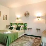 D'hote Emeraude Genouille (Charente-Maritime)