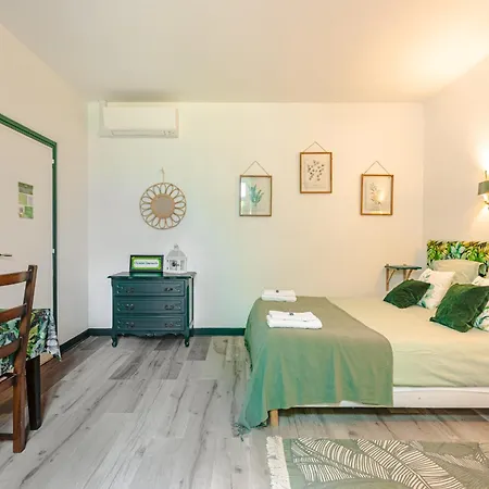 Couette-café D'hote Emeraude 3*