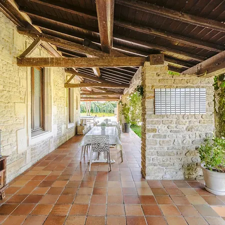 D'hote Emeraude 3*