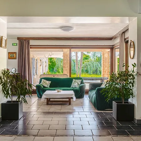 D'hote Emeraude Couette-café