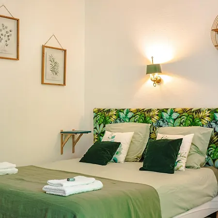 D'hote Emeraude 3*