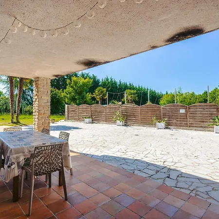 D'hote Emeraude 3* Genouille (Charente-Maritime)