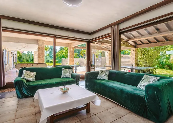 D'hote Emeraude Bed and breakfast Genouille (Charente-Maritime)