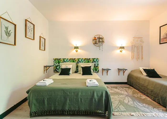 D'hote Emeraude 3* Genouille (Charente-Maritime)